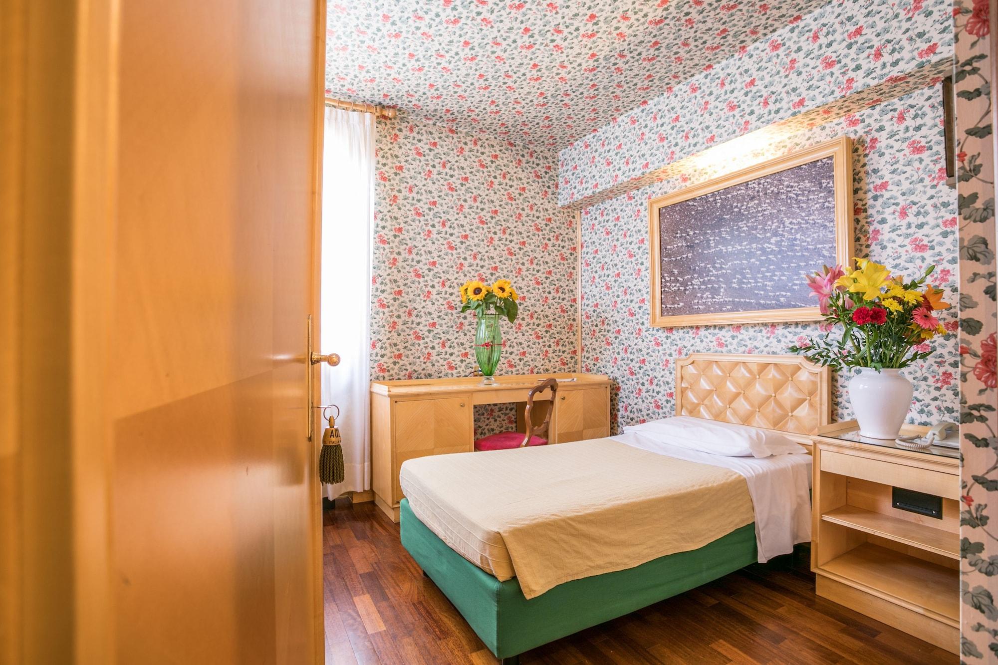 Albergo Italia Novara Esterno foto