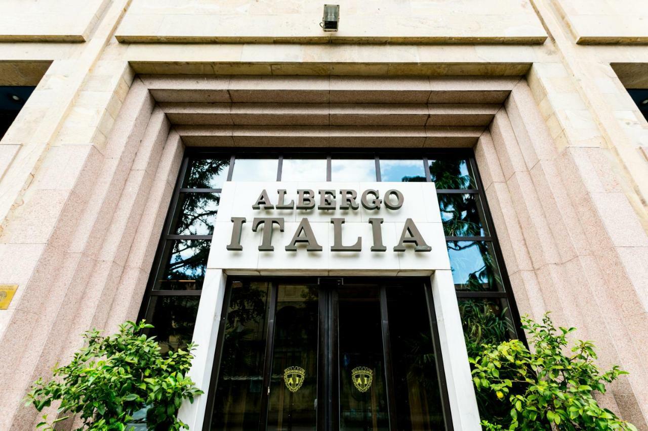 Albergo Italia Novara Esterno foto